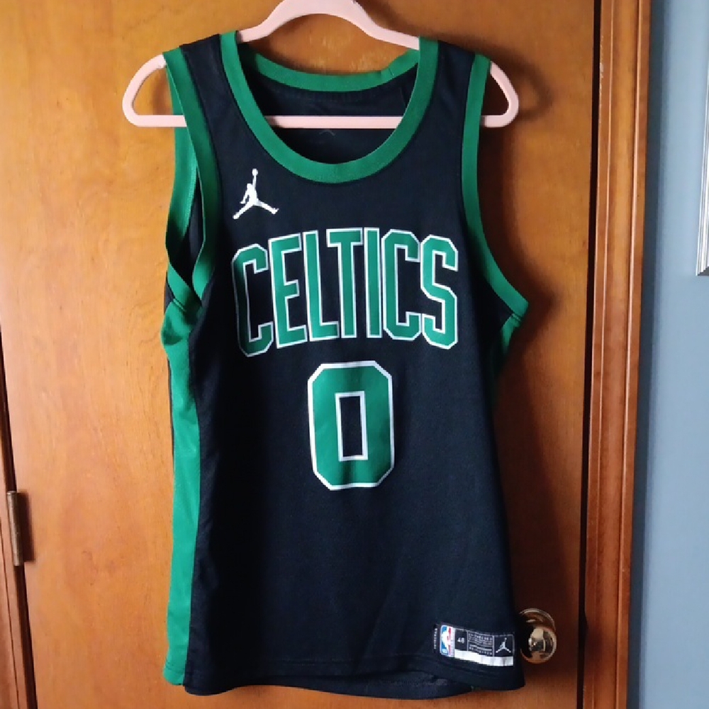 NBA Celtics Tatum Large